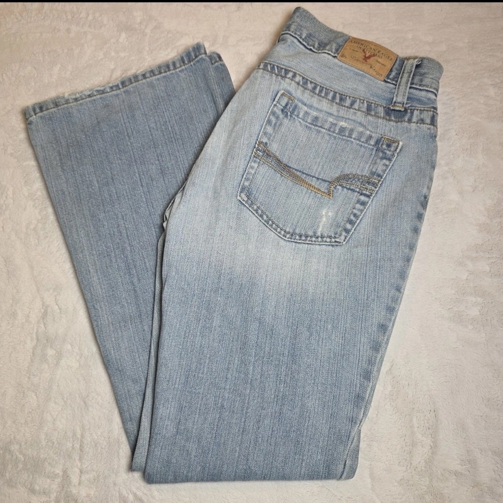 American Eagle Outfitters Light Blue Straight Leg Jeans